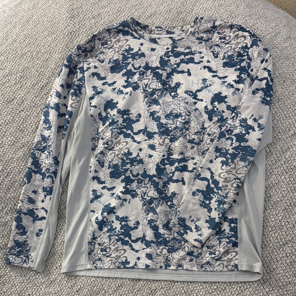 Huk Performance Fishing Shirt – Blue Camo Print – Size Large